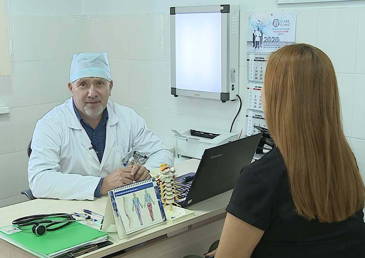 Евгений Борисович Кретинин — невролог с 35-летним стажем, в совершенстве владеет и успешно применяет все методы рефлексотерапии, су-джок-терапии, ИРТ, блокады, вакуум-массаж