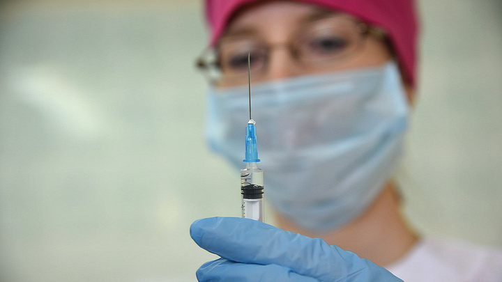 Где сделать вакцину до Нового года: публикуем адреса в Кургане и Шадринске