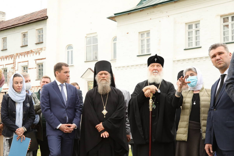 В этом году патриарх Кирилл <a href="https://29.ru/text/transport/2020/08/20/69432898/" target="_blank" class="_">не стал отменять свой ежегодный визит на Соловки</a> даже несмотря на пандемию В этом году патриарх Кирилл <a href="https://29.ru/text/transport/2020/08/20/69432898/" target="_blank" class="_">не стал отменять свой ежегодный визит на Соловки</a> даже несмотря на пандемию