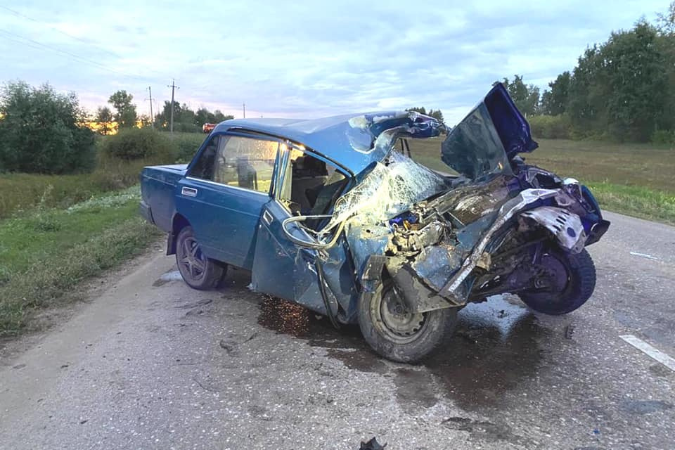 Авто в башкирии. Авария на автодороги Буздяк Давлеканово. Давлеканово Буздяк авария.