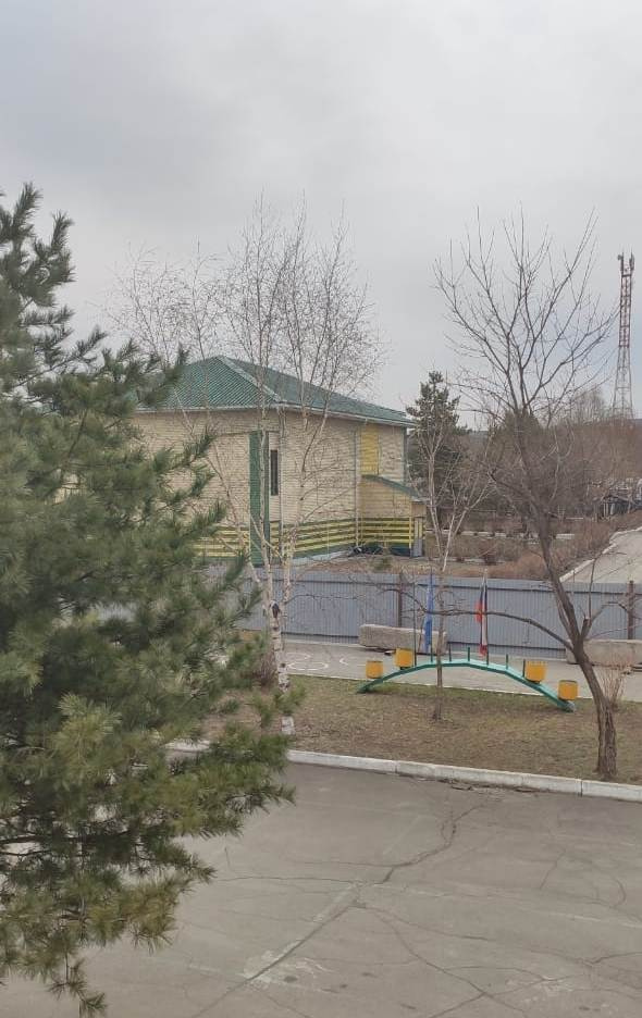 Такой вид открывался из окна обсерватора Такой вид открывался из окна обсерватора