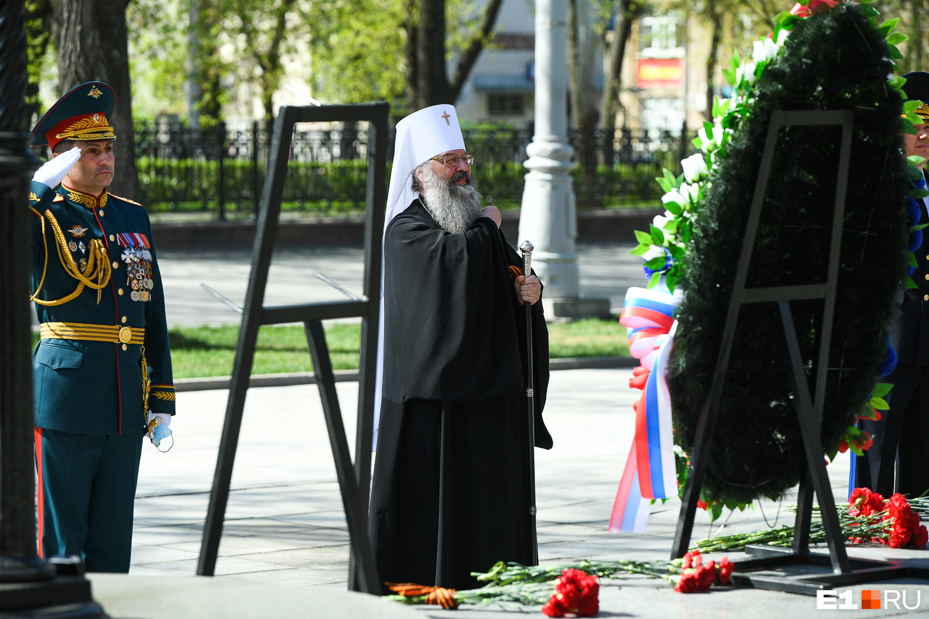 Возложение венцов в церкви картинки