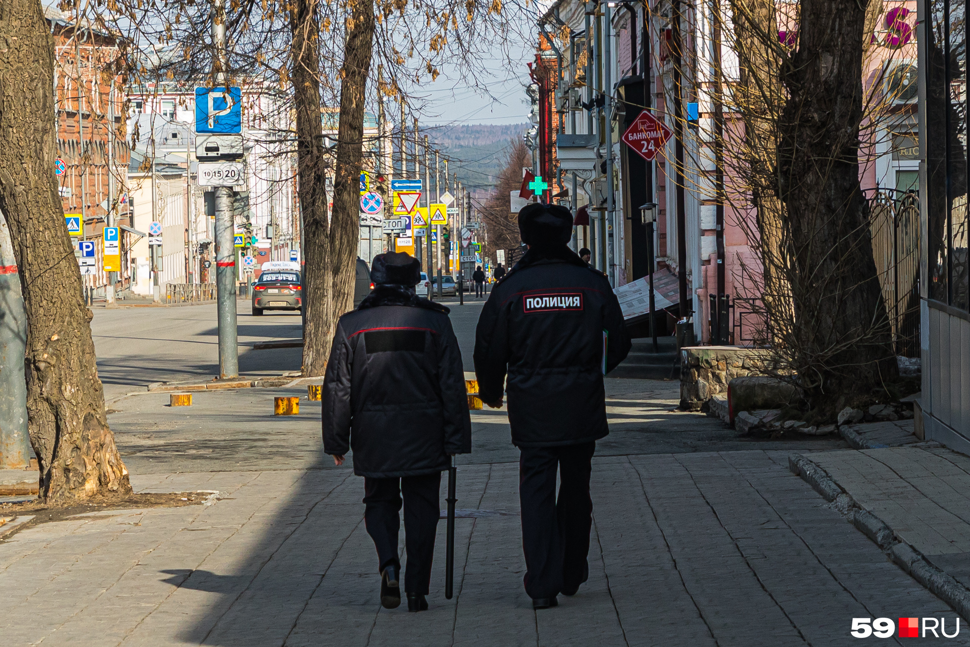 И снова лишь патруль И снова лишь патруль
