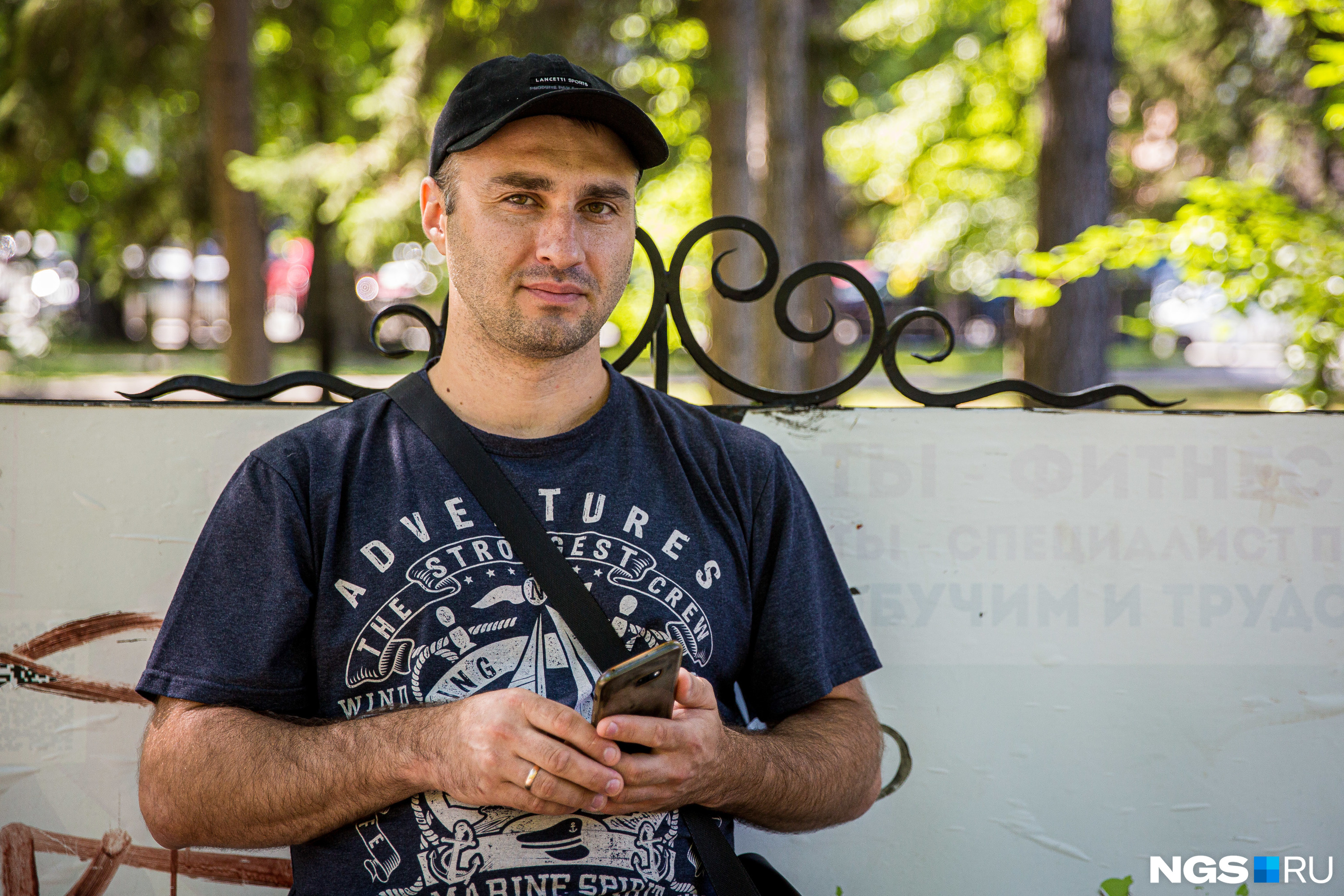 Сергей уверен, что власть всё-таки обращает внимание на народные выступления, поэтому они небесполезны