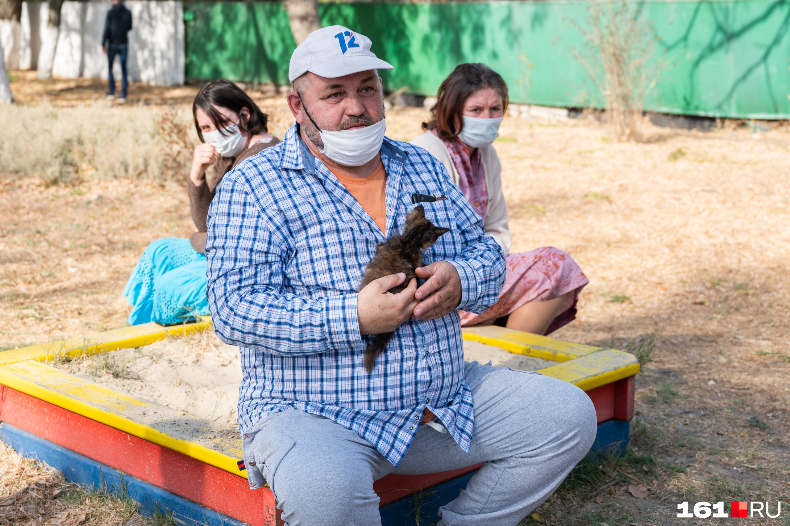 В сериале задействовали и жителей хутора — отсюда новые рабочие места