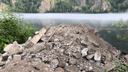 Живописный берег Енисея в Дивногорске засыпали строительным мусором