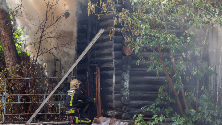 Тюменцы, пострадавшие в пожаре на Осипенко, сломали позвоночники