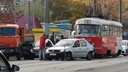 «Самокат под колесами»: у парка Победы Renault сбил женщину-пешехода