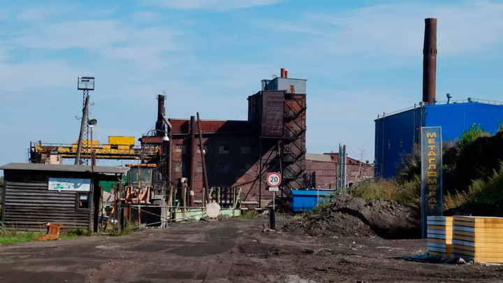 Рабочие просят о спасении южноуральского завода, ушедшего после раздела бизнеса от Аристова к Антипову