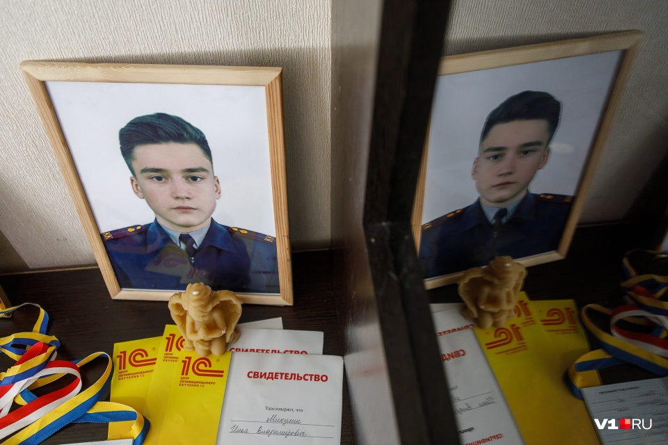 Подросток погиб в школьном туалете Подросток погиб в школьном туалете