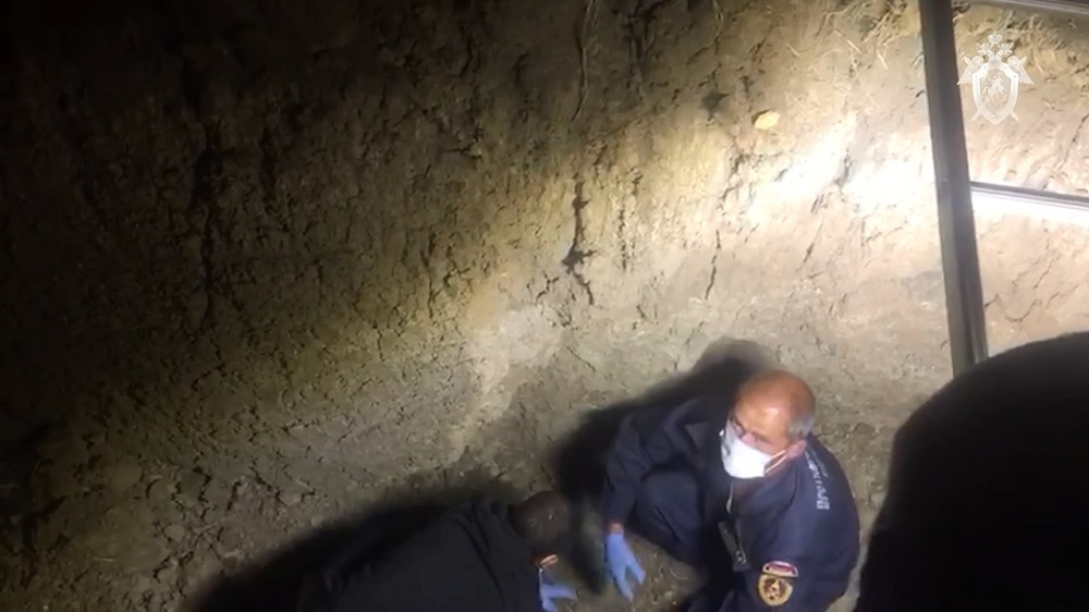 Тело девочки  нашли в яме для захоронения животных