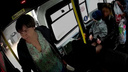 Полиция в Архангельске разыскивает женщину, которая могла быть причастна к краже кошелька в автобусе