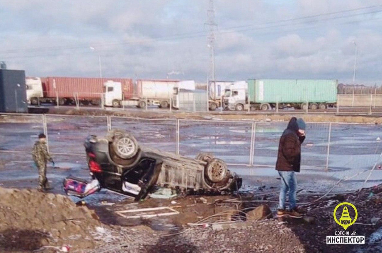 Поворот судьбы. В чём загадка 666-го километра трассы М-11, где постоянно  бьются машины - 6 марта 2020 - ФОНТАНКА.ру