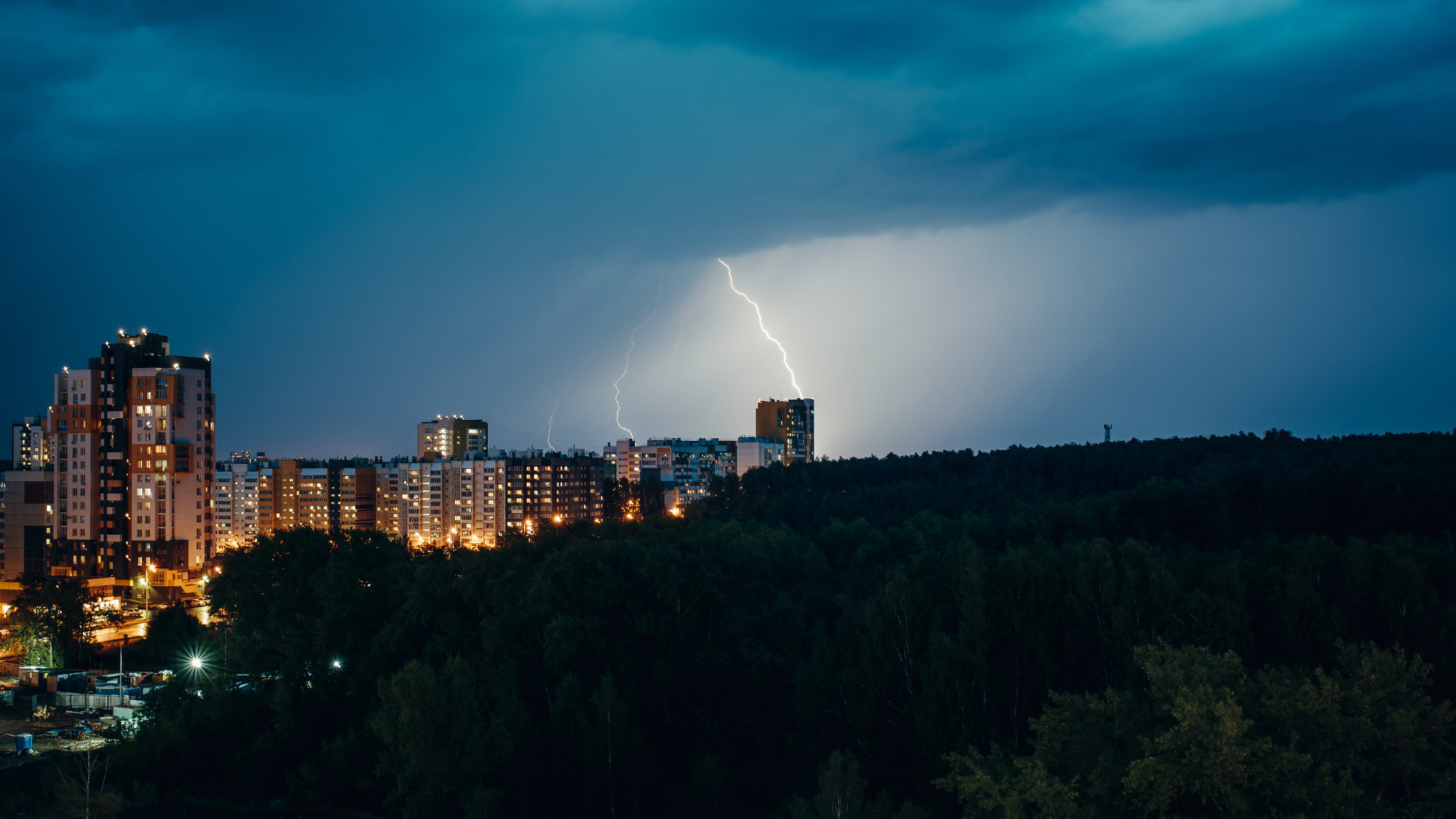 МЧС объявило штормовое предупреждение в Воронежской области