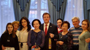 «Наконец-то фото с семьёй!»: губернатор Азаров показал подписчикам своих родных
