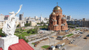 Фонтан с крестом и неоновая подсветка: как выглядит Александровский сад в центре Волгограда за 7 дней до открытия