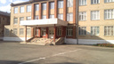 «Чем-то накормили в столовой»: родители заявили об отравлении учеников школы-интерната в Челябинске