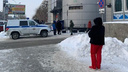 В Новосибирске людей эвакуировали из торгового центра — там нашли подозрительную коробку