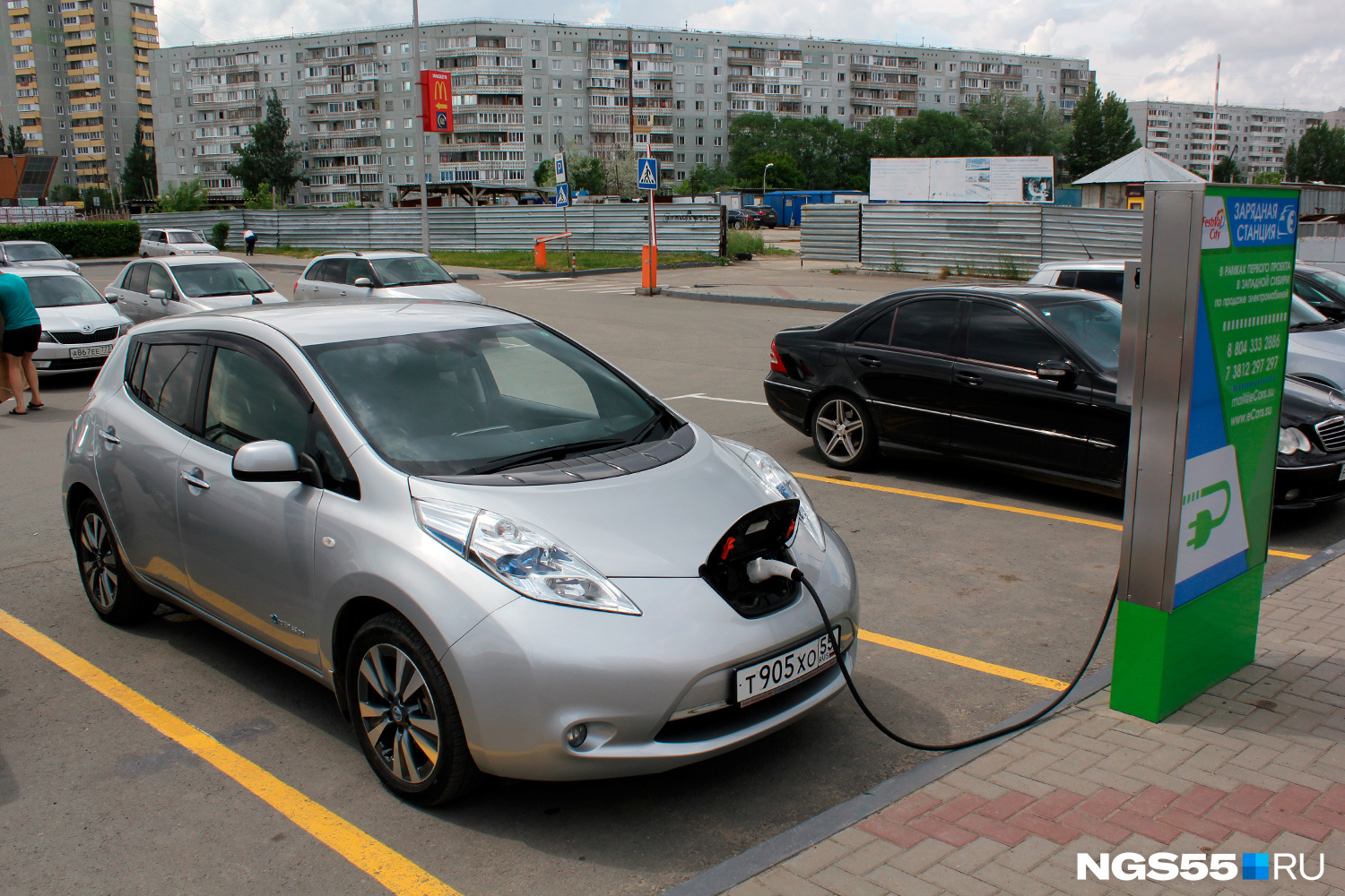 В Омске сейчас около 150 электромобилей