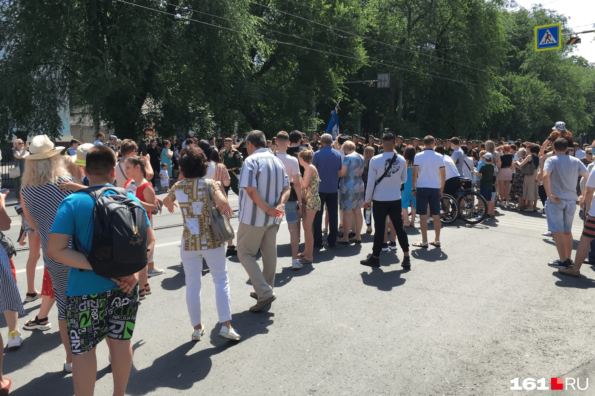 Ростовчане решили проигнорировать настоятельные просьбы властей сидеть дома в день парада