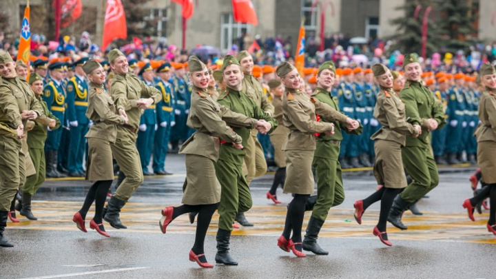 «Тендеры разыграны, подрядчики найдены»: что с парадом Победы в Красноярске