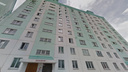 В Новосибирске из квартиры на 10-м этаже выпал годовалый ребенок