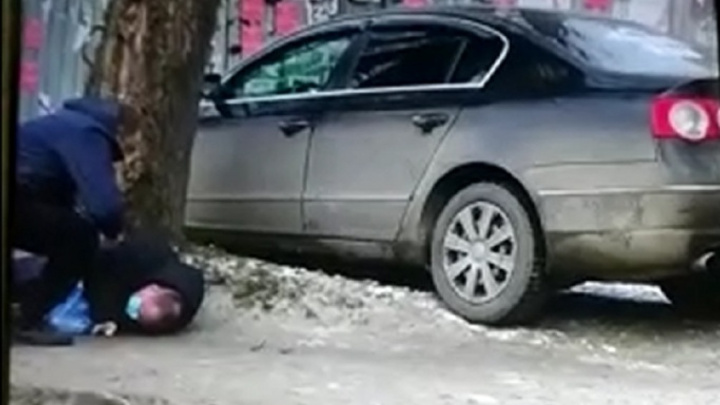 В Екатеринбурге нашли водителя, который сбил на дороге врача-эпидемиолога