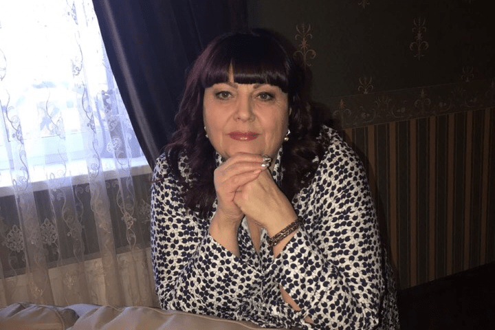 После продажи одного из коттеджей Тамара Сапарова обвинила бывшего мужа в разбое