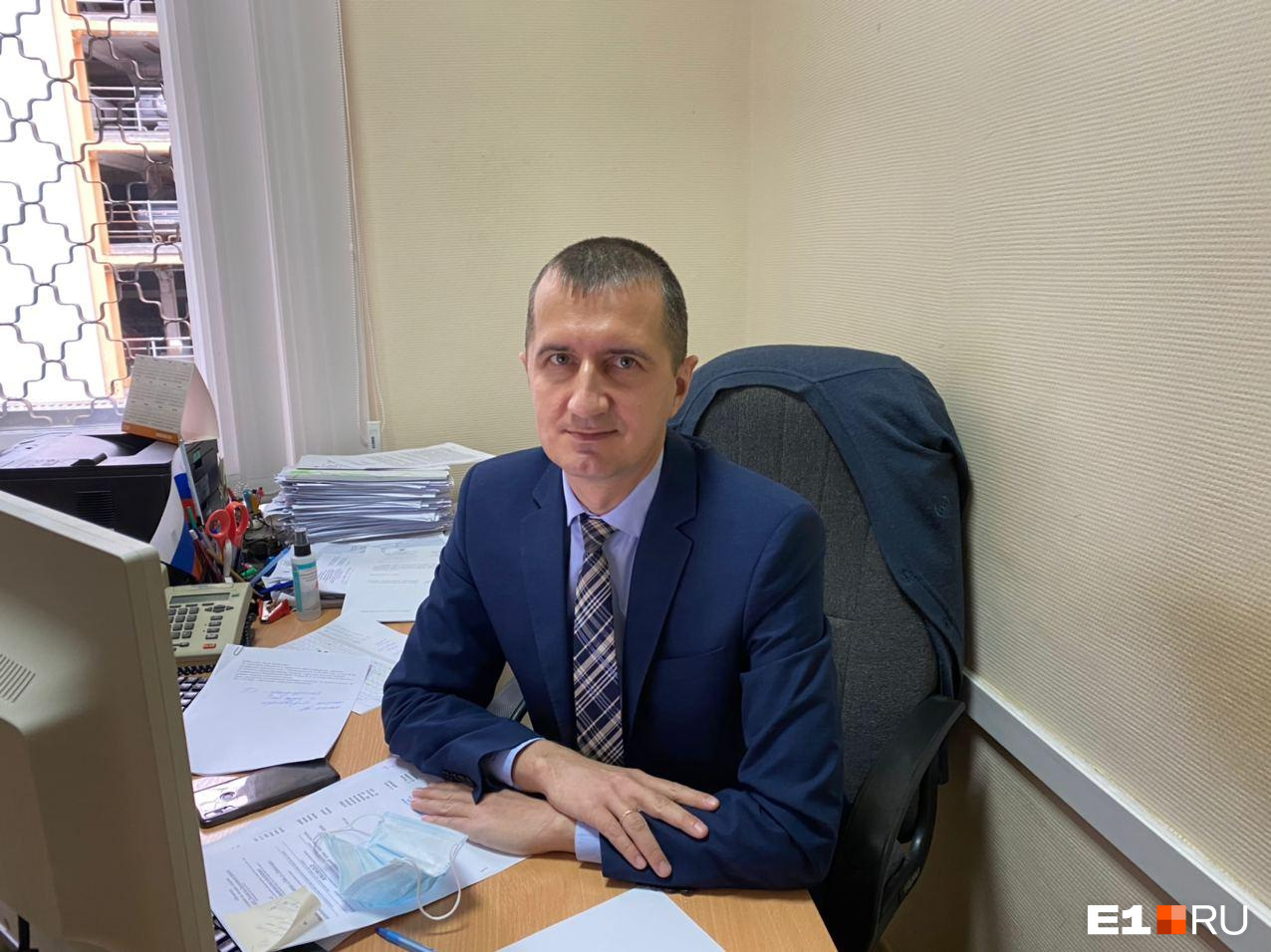 Начальник отдела налогообложения имущества УФНС РФ по Свердловской области Павел Ваняшин Начальник отдела налогообложения имущества УФНС РФ по Свердловской области Павел Ваняшин