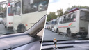 «Такое каждый год»: в Новосибирске автобусы и такси выстроились в длинную очередь на газовую заправку