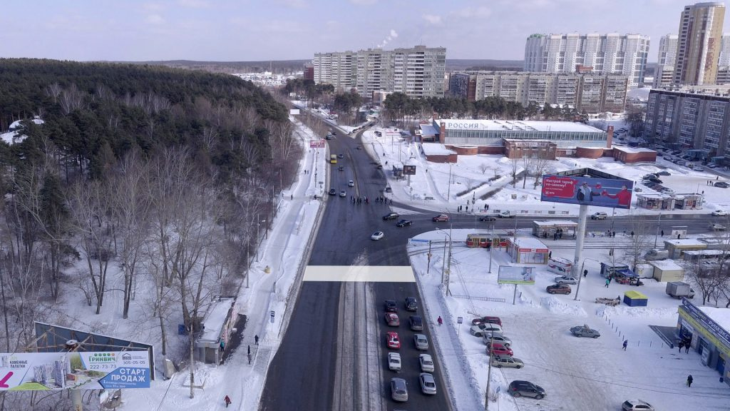 Пешеходный переход по западной стороне перекрестка Высоцкого — Сыромолотова Пешеходный переход по западной стороне перекрестка Высоцкого — Сыромолотова