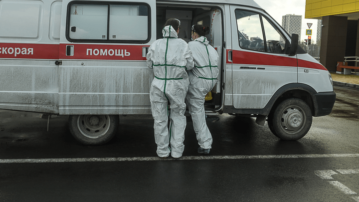 Жителям Алапаевска сообщили о врачах, заразивших коронавирусом 300 человек: выясняем, правда ли это