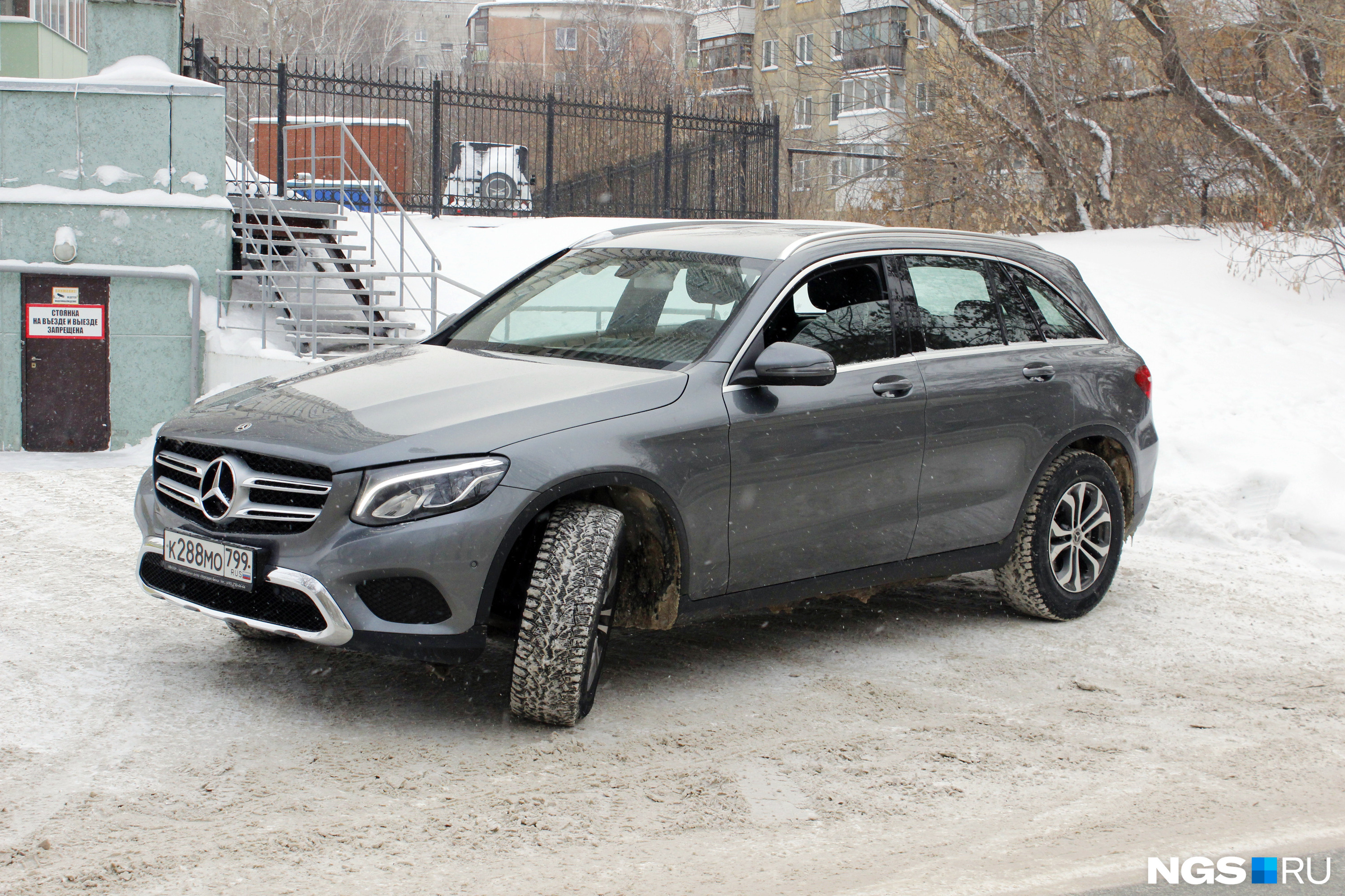 Mercedes GLC стоит <nobr class="_">17,18 рубля</nobr> за минуту