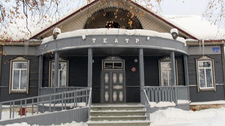 После широкой огласки проблем Мотыгинский театр переходит в краевую собственность