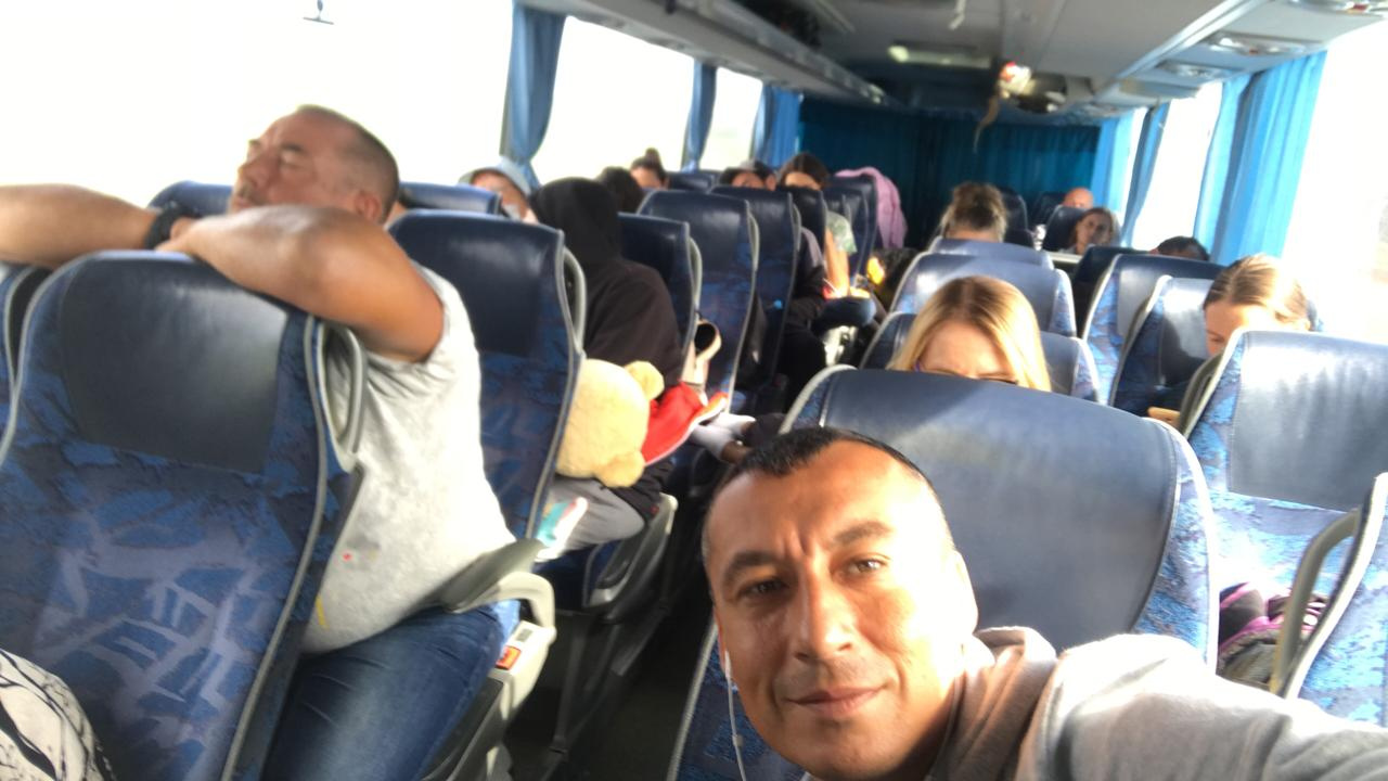 Полный автобус жителей Башкирии сейчас проехал Набережные Челны