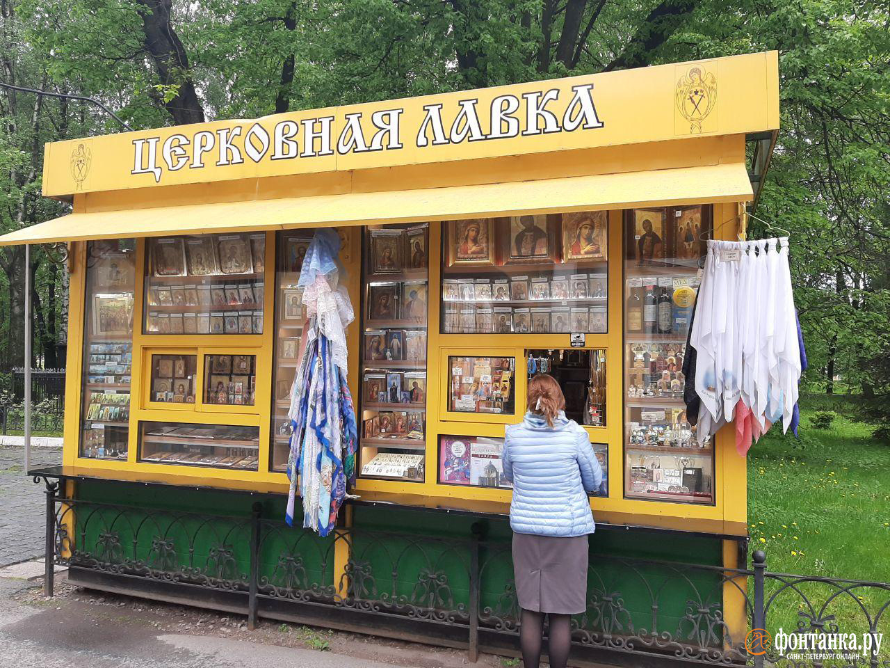 Невская лавра сыроварня. Александро-Невская Лавра пекарня. Сыроварня Александро-Невской Лавры. Лавка Александро-Невской Лавры. Александро-Невская Лавра сырная Лавка.