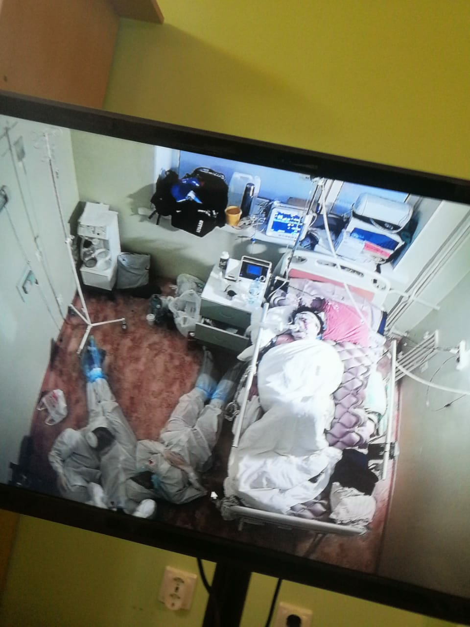 Пранк фото в больнице ночью