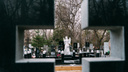 «Люди по-прежнему умирают»: как работает омский похоронный бизнес при самоизоляции