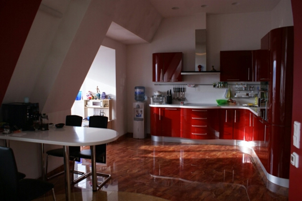 Кухня в квартире за 25 миллионов рублей