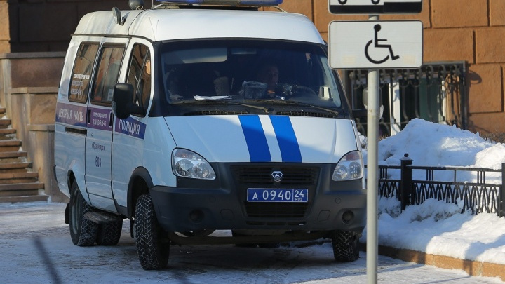 Бывший зэк сбежал из полицейского участка в Емельяново через форточку