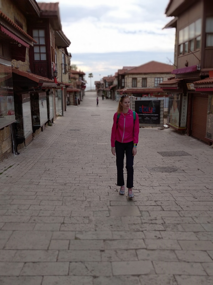 Пермячка Виктория Лядова, вернувшаяся в марте из Турции, на себе испытала критику и негатив от пользователей