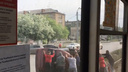 ВАЗ вылетел на трамвайные пути в Челябинске и перевернулся на крышу