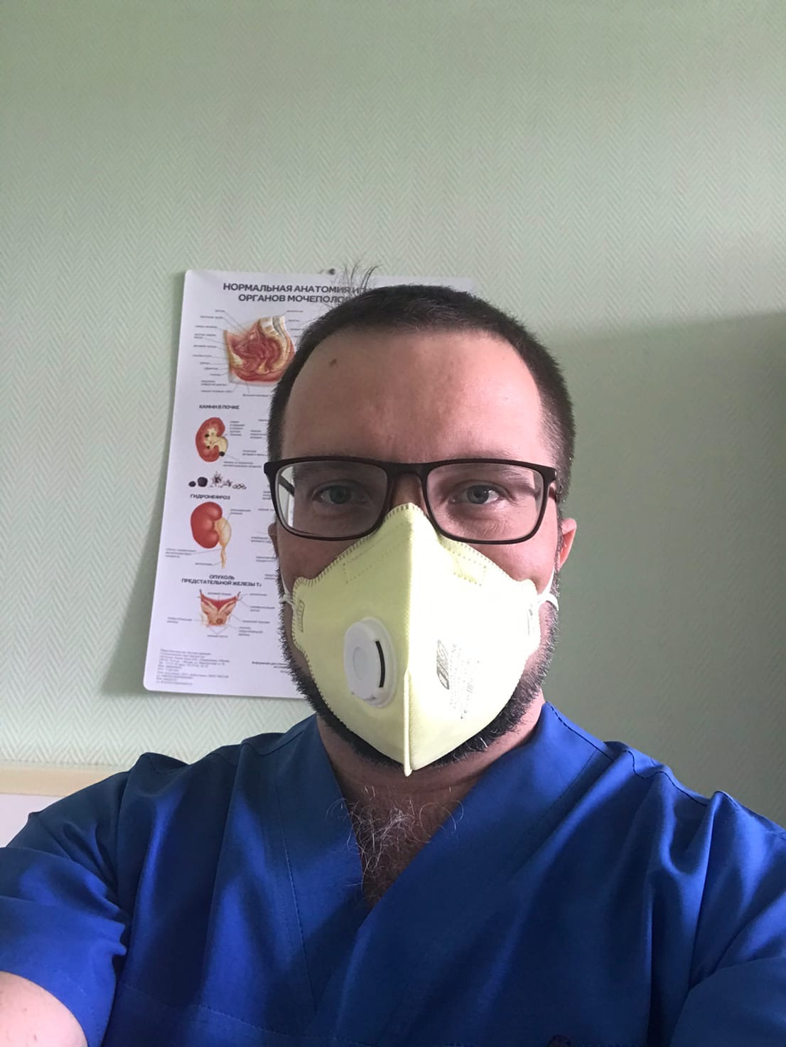 По мнению Александра, людям необходимо давать больше информации об обстановке с коронавирусом в республике По мнению Александра, людям необходимо давать больше информации об обстановке с коронавирусом в республике