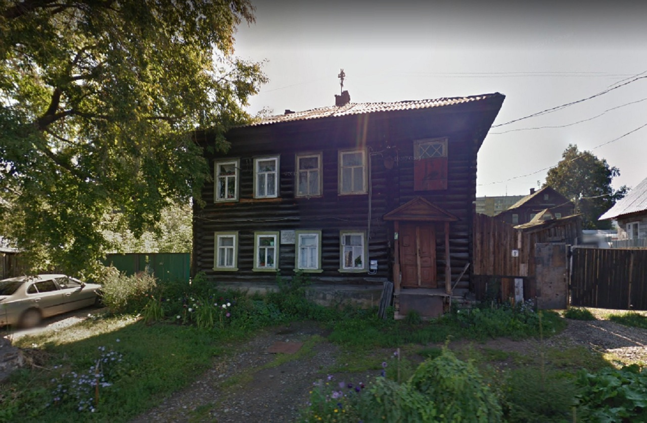 Вариант 6 — квартира в этом деревянном доме Вариант 6 — квартира в этом деревянном доме