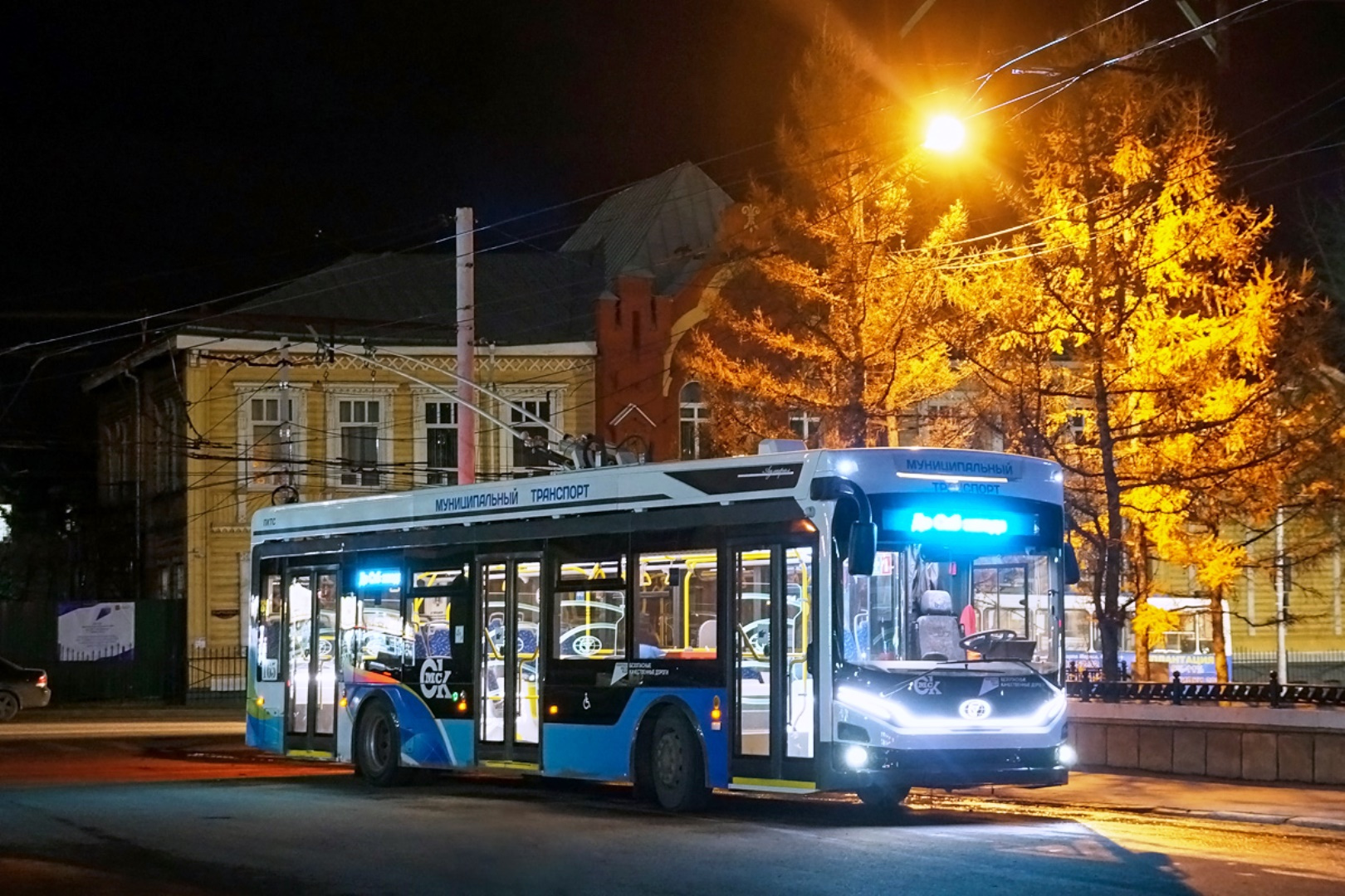 Троллейбусы на магистральных маршрутах работают по <nobr class="_">17 часов</nobr> в день