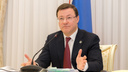Губернатор Азаров предложил продлить школьные каникулы до 9 ноября