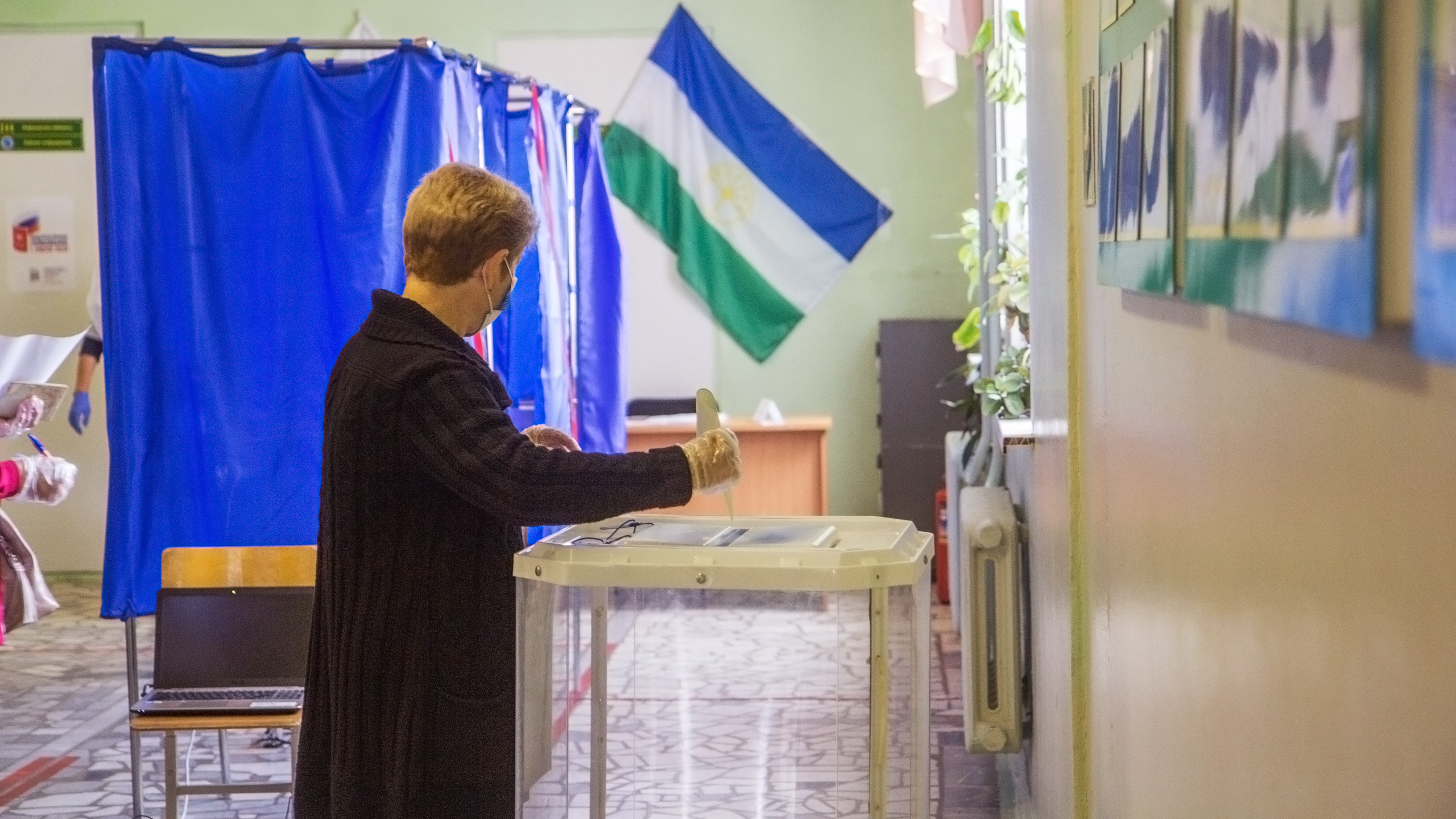 Общественный наблюдатель — о выборах в Башкирии: «В урну, полную бюллетеней, нельзя вбросить»