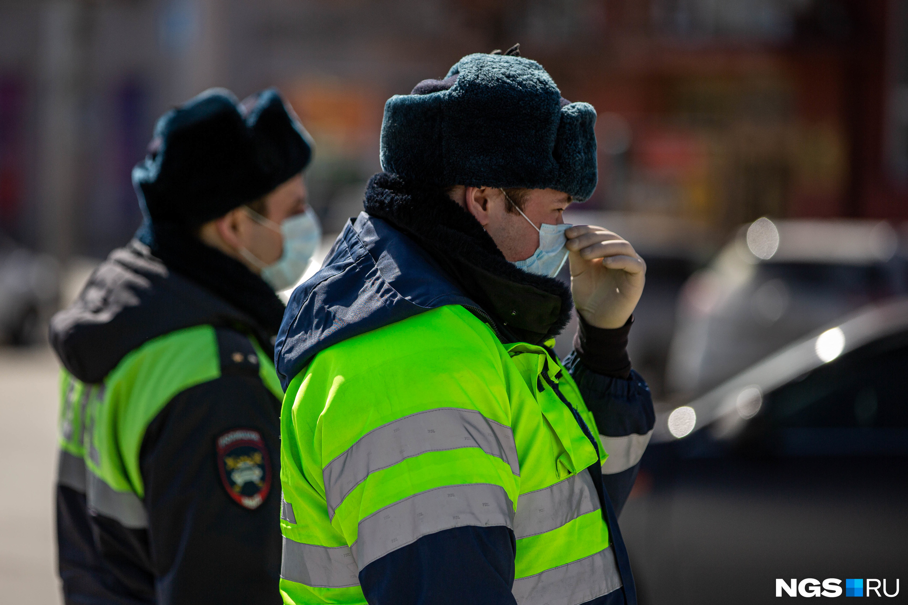 Полиция ярославль. Полицейский больной.