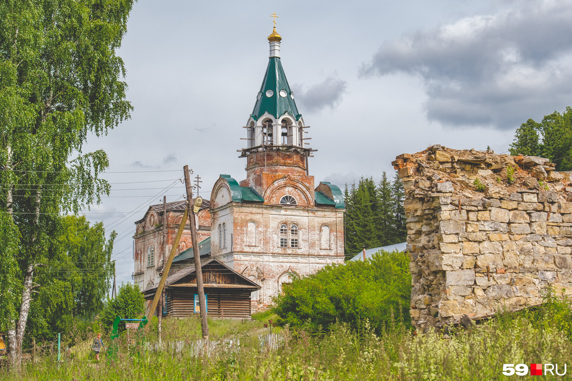 Кын-завод Пермский край. Село Кын завод. Река Чусовая поселок Кын.