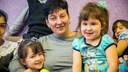 Семья Куприяновых удочерила девочек-двойняшек, которых почти два года пыталась вернуть биологическая мать